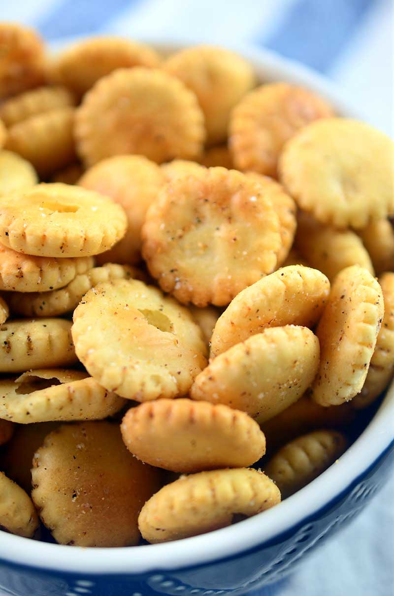 Cajun Seasoned Oyster Crackers - Life's Ambrosia