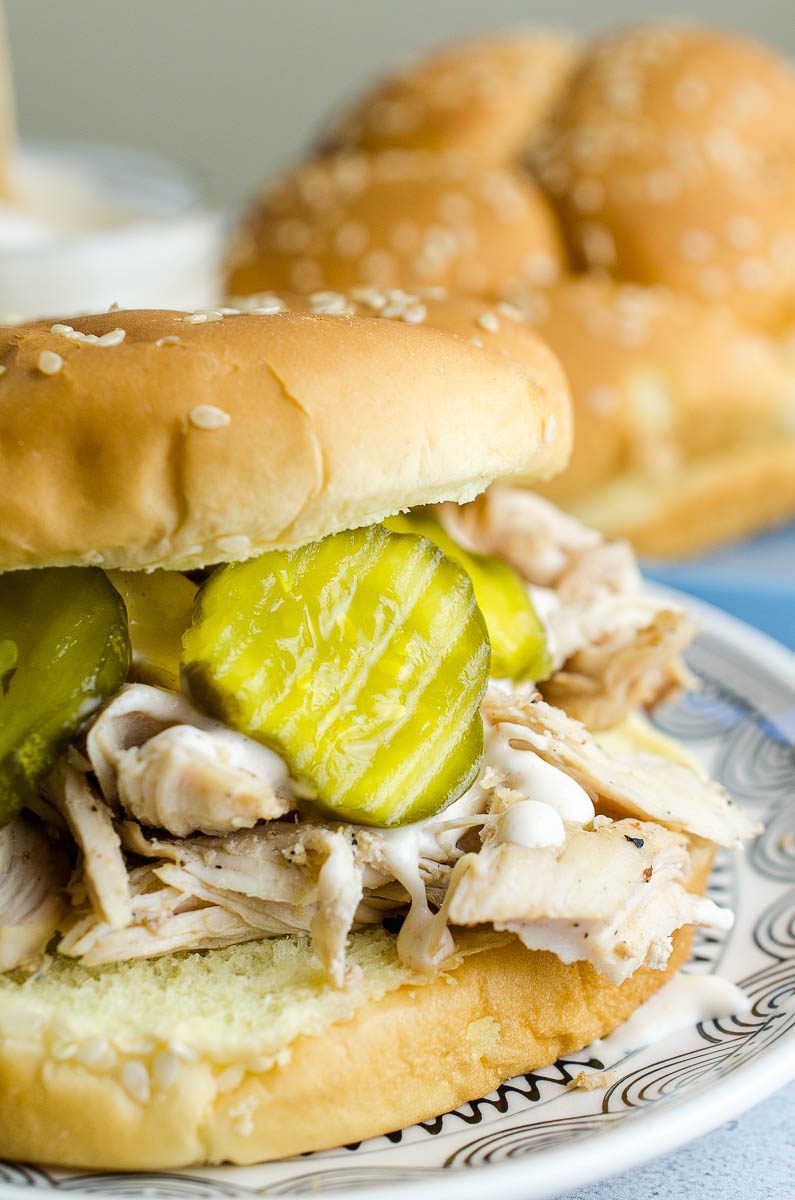 pulled-chicken-sandwiches-with-coleslaw-jessica-gavin