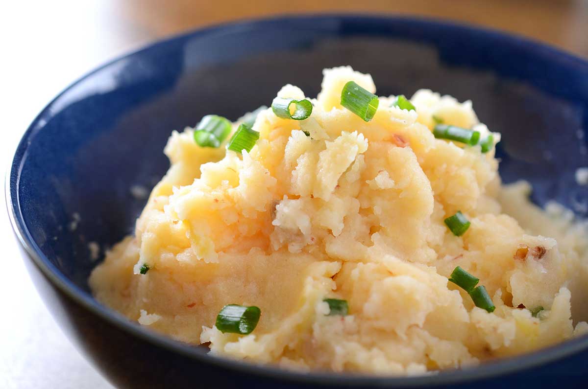 Garlic, White Cheddar and Chipotle Mashed Potatoes