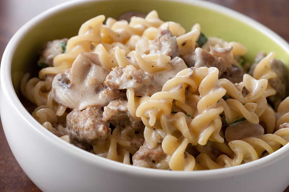 ground beef cream of mushroom soup macaroni and cheese