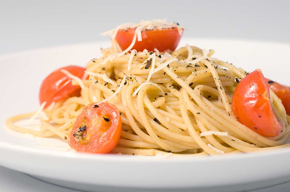 Spaghetti with Pecorino Romano, Pepper and Tomatoes Life's Ambrosia